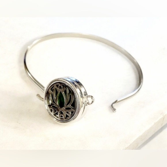 Aromatherapy Namaste Lotus Titanium Steel Adjustable Bracelet Bangle - Picture 4 of 10